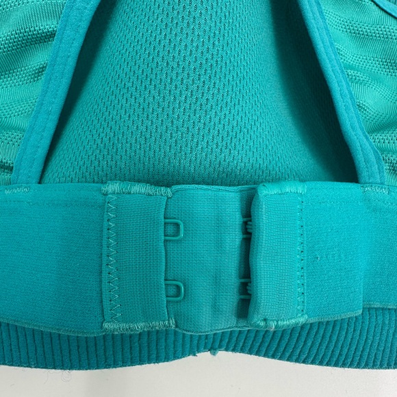 Gym Shark Apex Seamless Sports Bra size Xsmall/Small - Picture 7 of 8